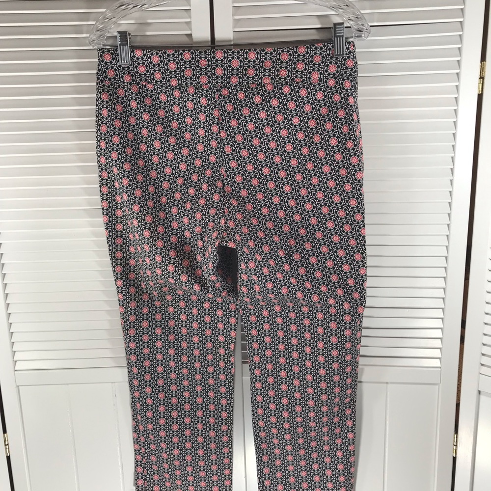 Capris - Picture 2 of 4